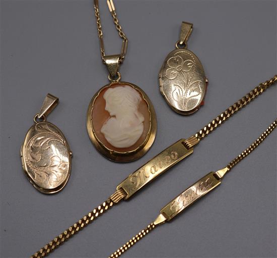 9ct gold cameo pendant and chain, 2 lockets & two 14ct gold bracelets